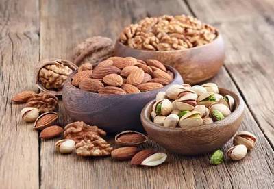 万安人注意 过量食用坚果制品存隐患，健康饮食需警惕