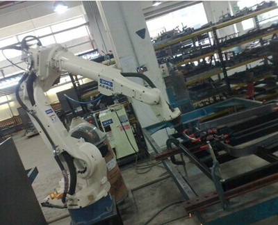 焊接机械手硬件设备的柔性控制在坚果制品加工中的应用